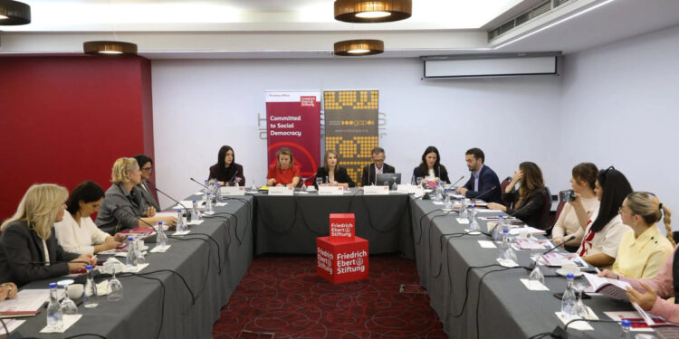 GAP: Vazhdojnë disfavorizimet gjinore e etnike në programet e mbështetjes nga institucionet