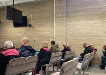 Gjashtë të akuzuar pranojnë fajin për huliganizëm në veri