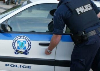 Gomonia dërgon sinjalin "SOS" në bregdetin grek, arrestohet skafisti nga Saranda. Zbulohet një sasi e konsiderueshme droge.