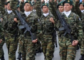 “Greqia në epokën e dronëve” me 1,000 prodhime të reja në vit, Mitsotakis: Mbrojtja duhet të konsiderohet si një pasuri publike europiane.