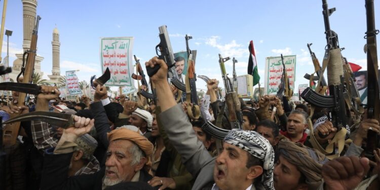 Huthit sulmojnë zyrat e OKB-së në Jemen, arrestohen 20 punonjës.