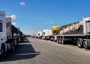 Izraeli rihap pikëkalimin në Rafah dhe heq dorë nga masat ndaj Hamasit.