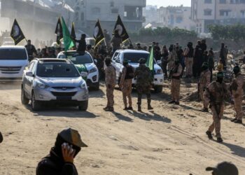 Izraeli shpall listën e 250 të burgosurve palestinezë që do të lirohen, ndërsa "Mandela palestinez" ende qëndron në qelitë izraelite.