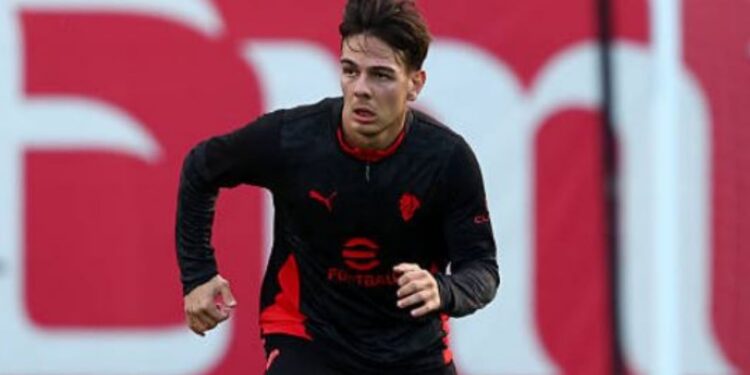 Jashari rikthehet në stërvitje me skuadrën, i gatshëm për ndeshjen me Romën