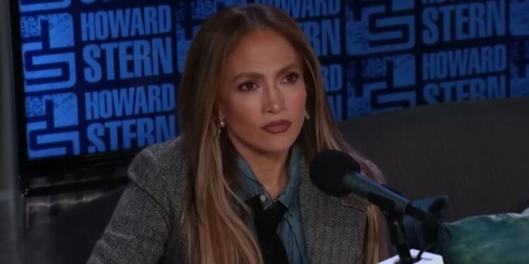 Jennifer Lopez pohon se nuk ka përjetuar ndonjëherë një dashuri të vërtetë