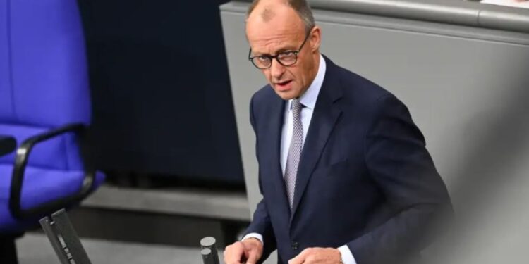 Kancelarja Merz apelon për një Evropë më të fortë: Të përdoren pasuritë ruse për mbështetje të ushtrisë ukrainase.