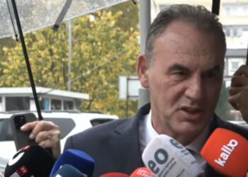 Kryetari i Nismës, Fatmir Limaj: Qëndrimet tona janë të njohura, nuk kam biseduar me Kurtin para seancës së jashtëzakonshme