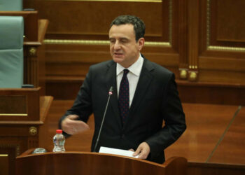 Kurti: Më jepni votën tuaj për interesat e publikut dhe të shtetit, jo për parti.