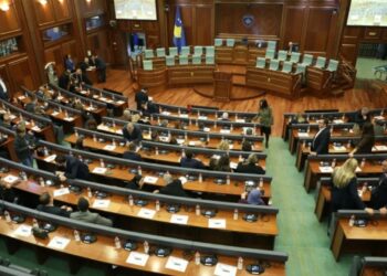Kurti dështon në përpjekjet për të siguruar votat për Qeverinë, Haradinaj: Uroj suksese në vazhdimësi
