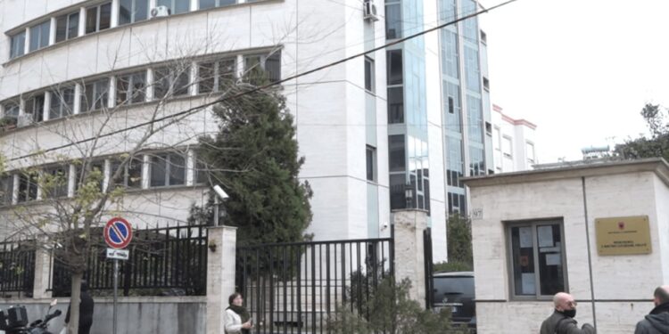 Kushtet e sigurisë për gjyqtarët: Detajet nga mbledhja në Prokurorinë e Përgjithshme.