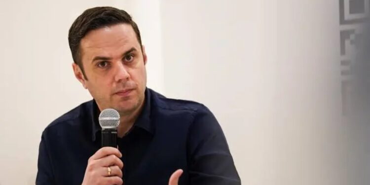 LDK njofton, kryetari Lumir Abdixhiku: Sonte shpallim fitoren në Istog, Lipjan dhe Junik