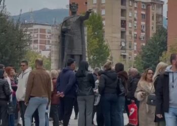 LIVE: Kosova shqyrton zgjedhjet lokale sot. Akuzat e Serbisë për ndërhyrje në proces. Pjesëmarrja arrin në 32.5%.