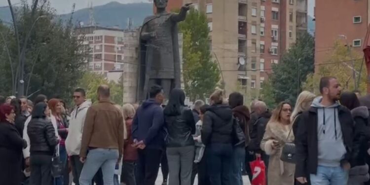 LIVE: Kosova shqyrton zgjedhjet lokale sot. Akuzat e Serbisë për ndërhyrje në proces. Pjesëmarrja arrin në 32.5%.