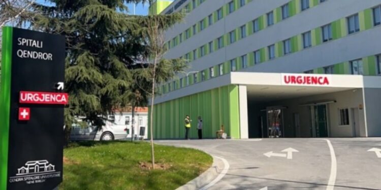 Lëvizje në QSUT: Zv.drejtoresha largohet nga posti, zbuloni kush e zëvendëson atë