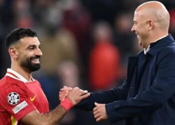 Liverpool, Slot në stol ndaj Eintrachtit... ishte një sinjal për Salah-in.