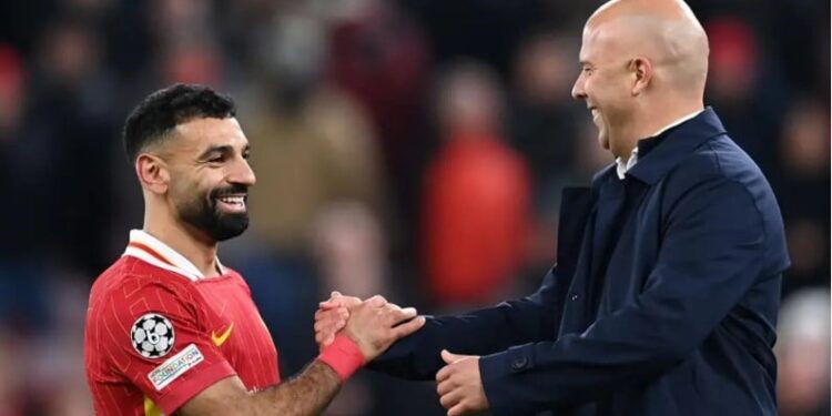 Liverpool, Slot në stol ndaj Eintrachtit... ishte një sinjal për Salah-in.