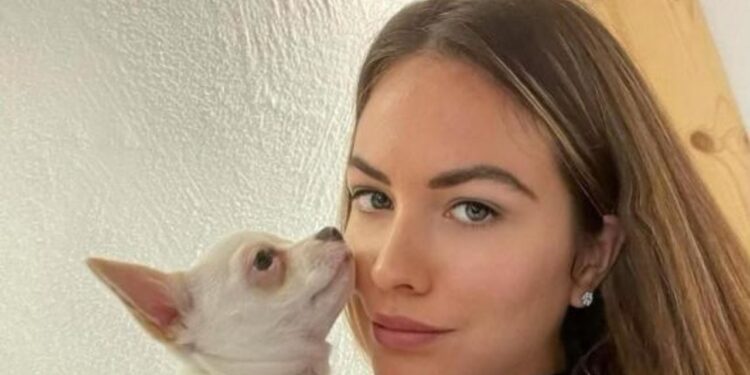 Makabri në vrasjen e modeles italiane: Policia zbardh 30 minutat e tmerrshme të ngjarjes, Pamela u lut në gjunjë dhe u gjet me 24 plagë thike.