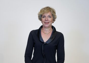 Ministrja Sala: Forcojmë sektorin farmaceutik, tolerancë zero për abuzimet