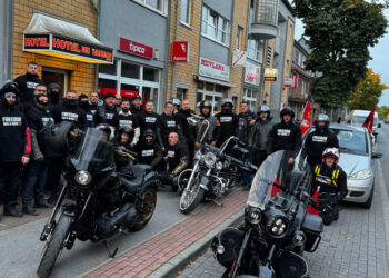 Mjetet e transportit kalojnë pranë Hagës, Haradinaj: Zëri i lirimit do të dëgjohet në qiellin e heronjve.