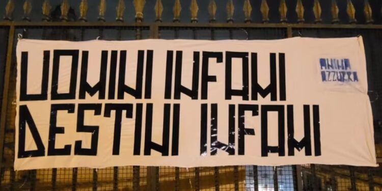 Napoli, një shenjë proteste ndaj Spallettit: “Burra të poshtëruar, fat të poshtëruar”