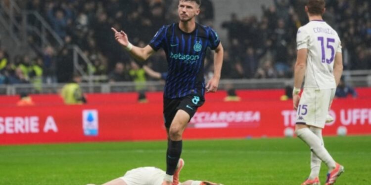 Natë ëndrrash për Suçiç: Kroati që po zhvillohet si lojtar i zikaltër nën udhëheqjen e bashkatdhetarit, yllit kuqezi Modriç.