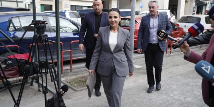 Nën asistencën e avokates, zv.kryeministrja Belinda Balluku bëhet pjesë e SPAK-ut.