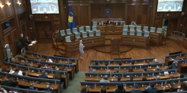 Nesër do të vazhdojë seanca konstituive.