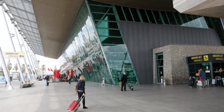 Nga nesër, kontroll të rinj në kufi/ Fillon regjistrimi me foto dhe shenja gishtash për ata që hyjnë në vendet e BE-së.