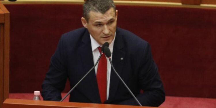 "Niveli i krimit të organizuar është shqetësues" / Raporti i Dumanit për Kuvendin: SPAK përballet me presion nga figura politike.