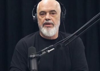 "Një komedian sjell një mesazh nga Këneta e dëshpëruar për Tiranën" / Rama mbi kandidimin e Florjan Binajt: Na ka bërë të qeshim me imitatet e tij.