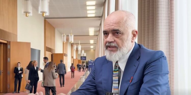 "Nuk është një afat i trukuar" / Rama: Shqipëria ka për qëllim të përfundojë negociatat me BE deri në vitin 2027.