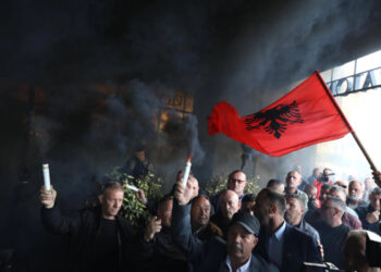 OVL-UÇK proteston më 16 nëntor para Asamblesë Parlamentare të Këshillit të Evropës në Strasburg