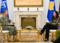 Osmani bisedon për sigurinë në veri dhe përkushtimin e KFOR-it me admiralin e NATO-s