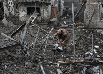 "Presioni për rrugën e duhur" / BE-ja diskuton për Ukrainën: Nuk duhet të harrojmë se Rusia është agresori.