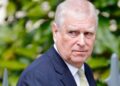 Princi Andrew dorëzohet nga titujt mbretërorë: Akuzat ndaj meje po minojnë Familjen Mbretërore.
