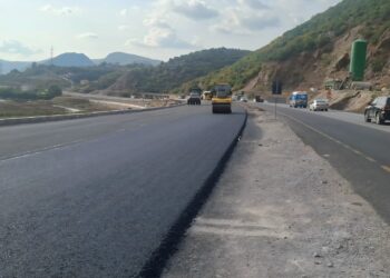 Projekti Elbasan-Qafë Thanë po zhvillohet çdo ditë, Balluku tregon pamje nga avancimi: Nënkalimi i hekurudhës dhe mbikalimi për automjete janë të përfunduar