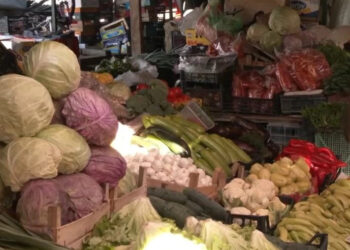 Qytetarët shprehin mosbesim ndaj asaj që blejnë, ndërsa AUV deklaron se nuk ka produkte të pasigurta.