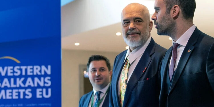 Rama bën humor me Spajiqin: Mali i Zi është më i vjetër se Greqia