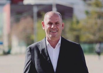 Ramiz Lladrovci “kthehet” në PDK