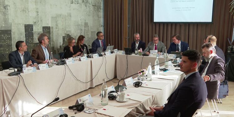 Reforma Zgjedhore: Konsensusi i parë, komisioni do të ketë përfaqësim të barabartë nga PS dhe PD.