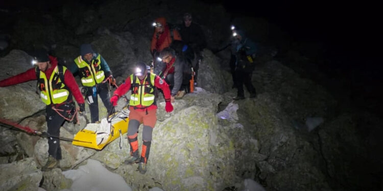 Shtetasi gjerman dyshohet se humbi jetën nga hipotermia në Malet e Sharrit, pasi i ishte ngecur këmba mes shkëmbinjve.