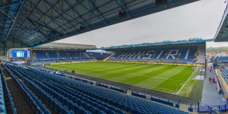 Skuadra angleze humb 12 pikë në renditje si pasojë e dënimit të rreptë nga Federata, e detyruar të shitet para Krishtlindjeve.