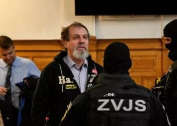 Sllovaki: 21 vite burg për personin që plagosi kryeministrin Robert Fico; në gjyq thotë: "Nuk doja ta vrisja."