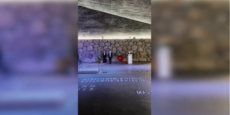 Spiropali në Memorialin e Holokaustit: Shqipëria nderohet si një komb që shpëtoi hebrenjtë.