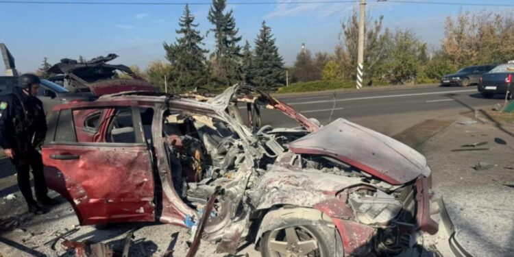 Sulmet e vazhdueshme: Dronët eliminuan dy gazetarë në lindjen e Ukrainës