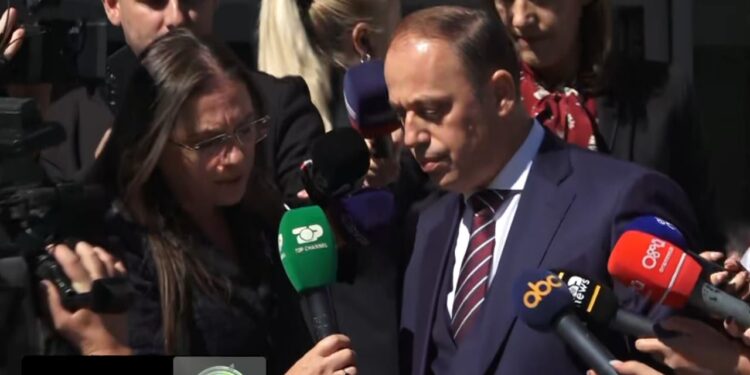 Takimi i gjyqtarëve pas vrasjes së Astrit Kalasë: Simoni thekson rëndësinë e sigurisë në institucione dhe nevojën për veprime të shpejta.