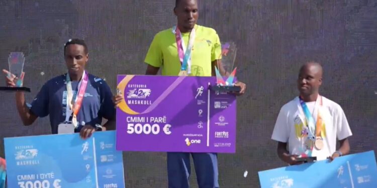 Tirana përfundon Maratonën, kenianët në krye/ Më shumë se 5 mijë garues nga 56 vende të botës