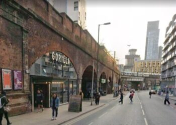 Tragjedia në Mançester: Vdes 19-vjeçarja e barit, të dyshuar të arrestuar për droga