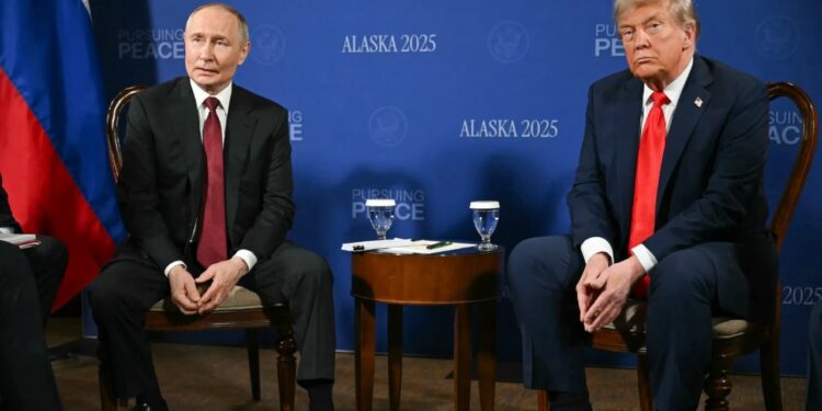 Trump reagon ndaj Putinit për sanksionet e reja amerikane: "Le të shohim pas gjashtë muajsh"