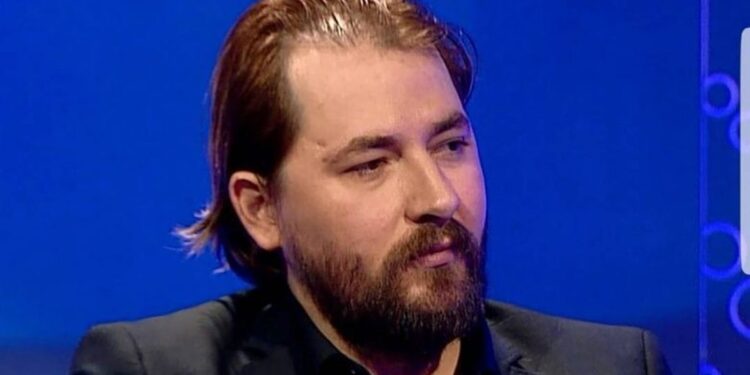 "Vajza ime është në spektrin autik, për 10 vite nuk më lanë ta shihja...", historia emocionale e Kastro Zizos!